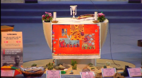 lenten-display